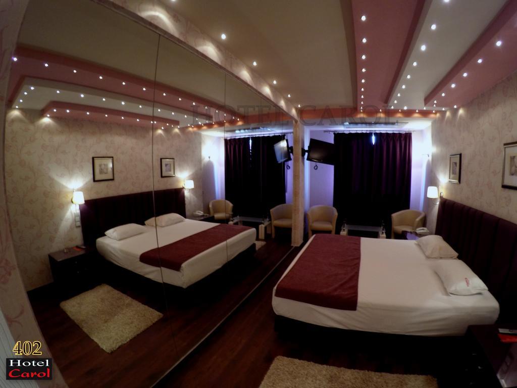 Carol Hotel Пирей Экстерьер фото