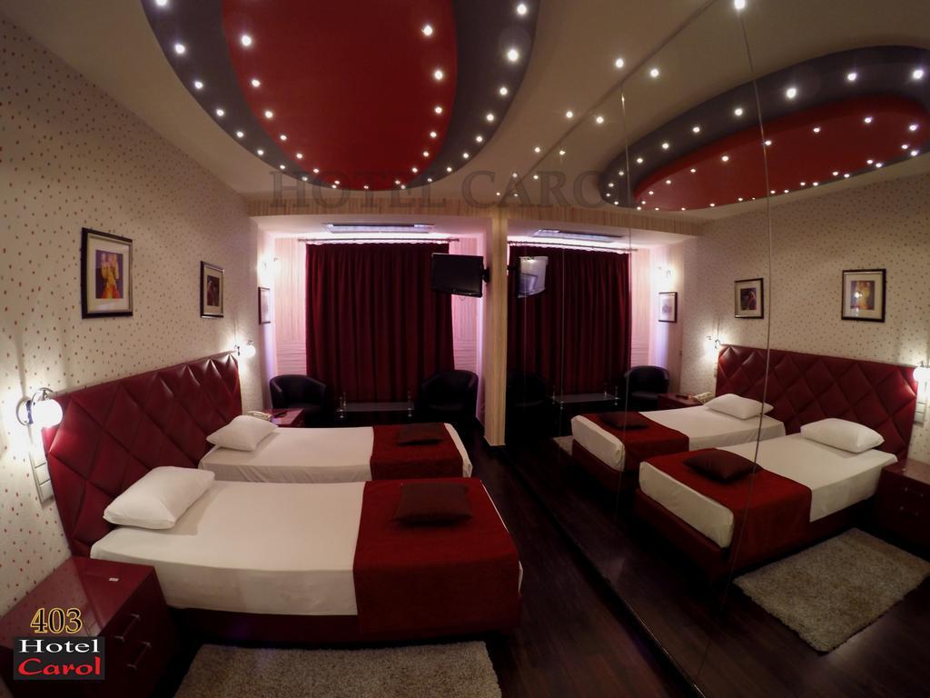 Carol Hotel Пирей Экстерьер фото